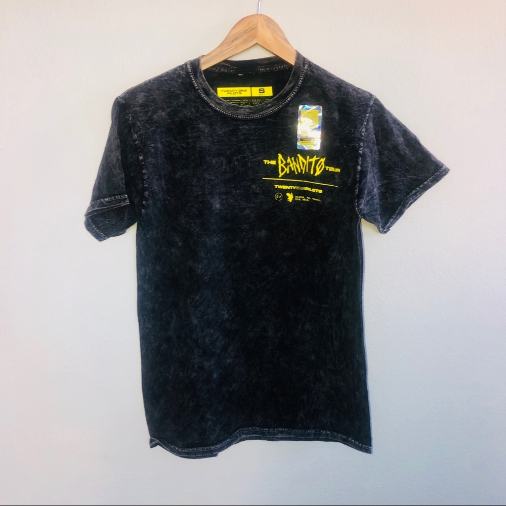 The Bandits Twenty One Pilots tour T-shirt 2018-19